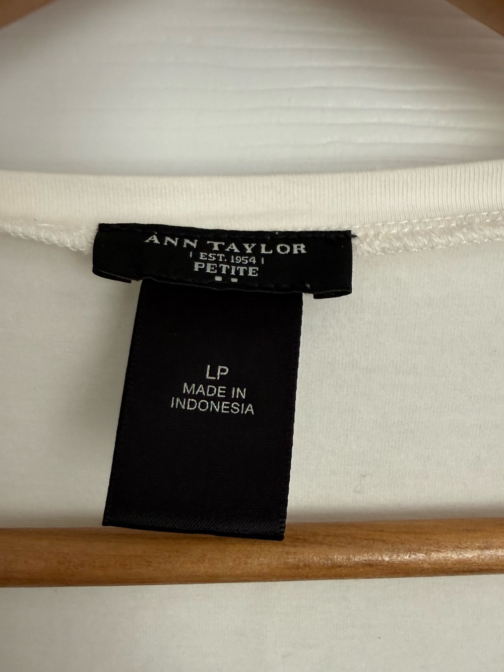 Ann Taylor Cream Layered Ruffle Tank - Picture 2 of 4